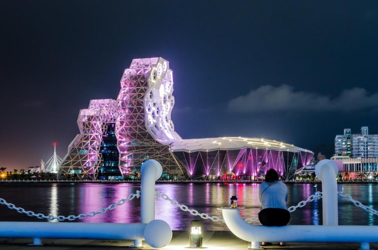 闆娘公寓 Kaohsiung Bagian luar foto