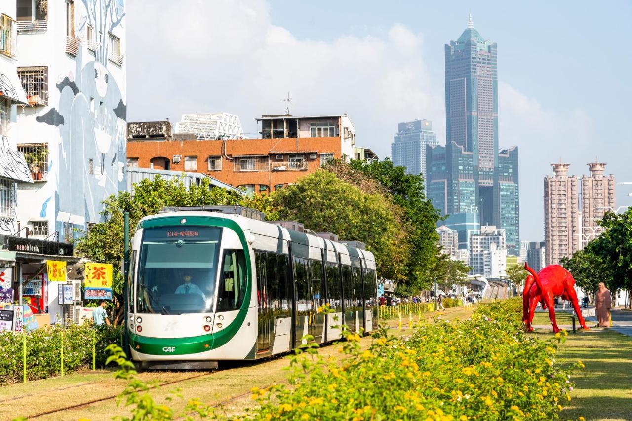 闆娘公寓 Kaohsiung Bagian luar foto